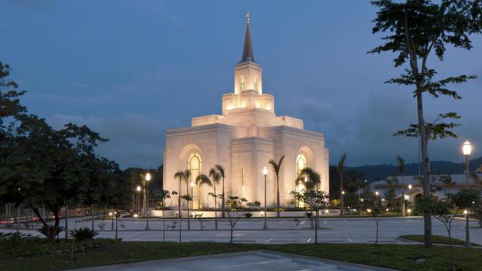 Por qué los mormones construyen templos?